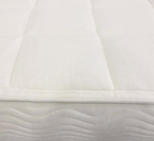 Load image into Gallery viewer, Natural and Organic Latex Mattress